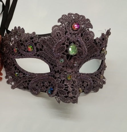 Venetian mask 4 with lace and stones