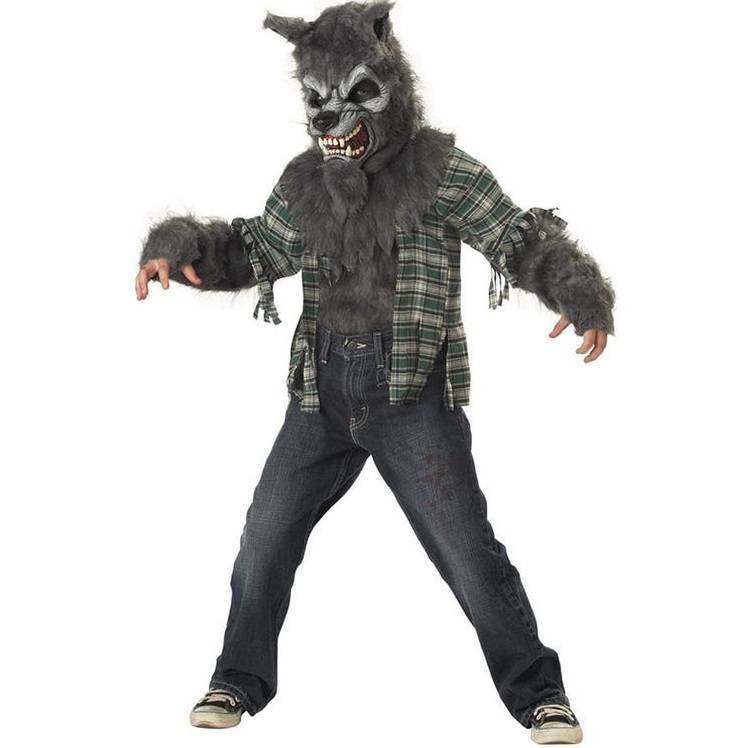 HOWLING at the Moon child 00236.JPG