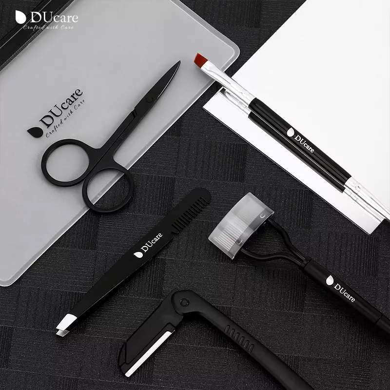 DUcare 5 pcs eyebrow & eyelash makeup kit