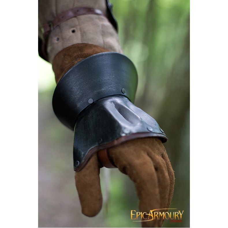 Hourglass Demi Gauntlets, Dark