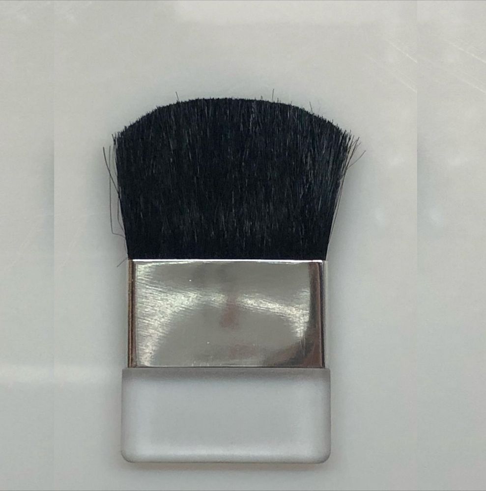 Small Glitter Sweeper Brush SW