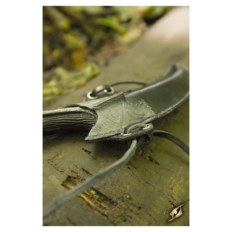 Dark Elven throwing Knife with Holder