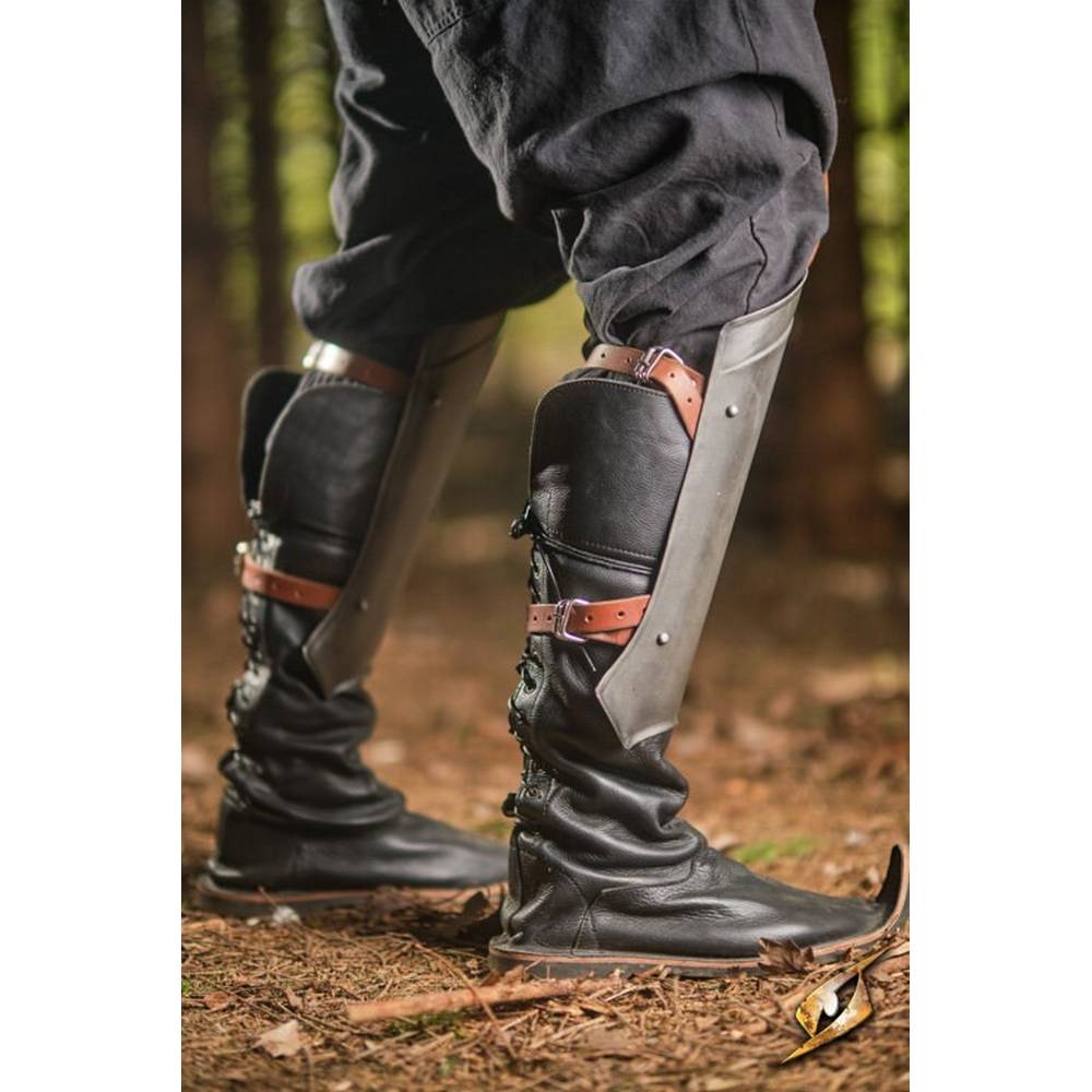 Scout Leg Guard - Epic Armoury