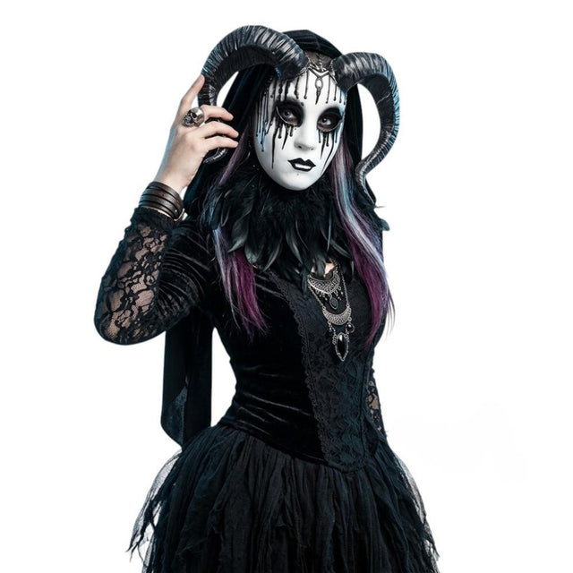 demon-queen-horned-mask