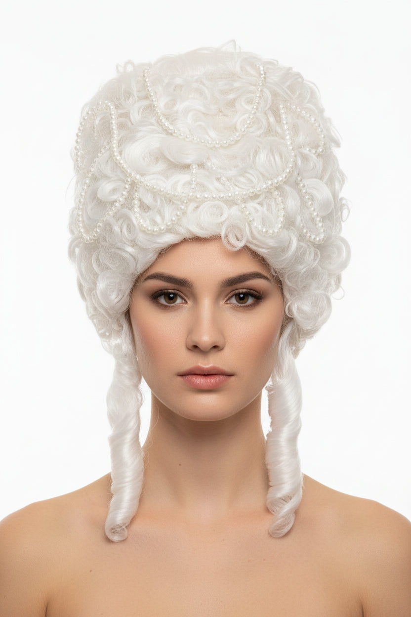 noble-woman-wig-with-pearls