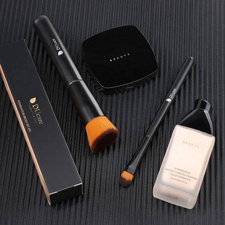Ducare Black Smooth Makeup 2-Piece Face Brush Set
