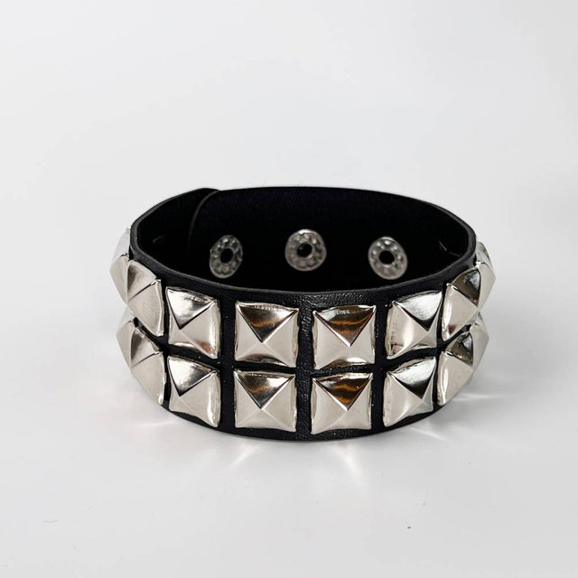 studded-wristband-cuff-punk-costume-accessory