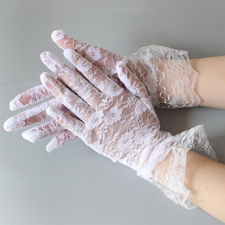 Gants en dentelle romantiques courts