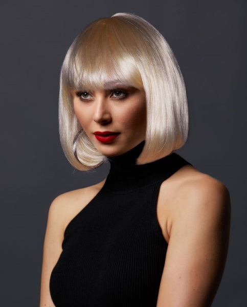 Cindy short blonde bob wig with bangs