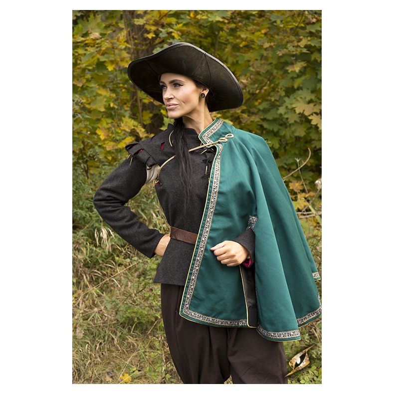 Aramis LARP Cape 30030900-aramis-cape-green2
