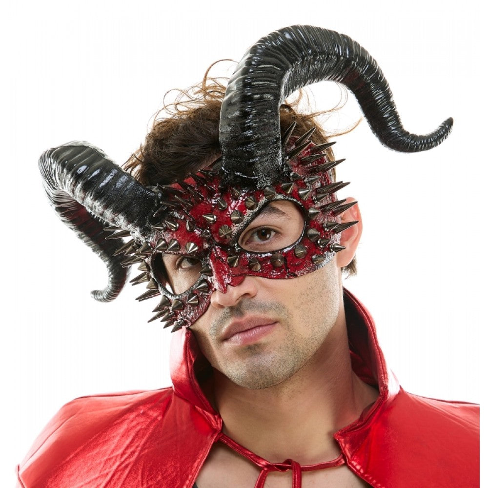 Black & Red Mask with horns and spikes