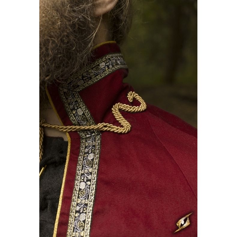 Aramis LARP Cape aramis-cape-red
