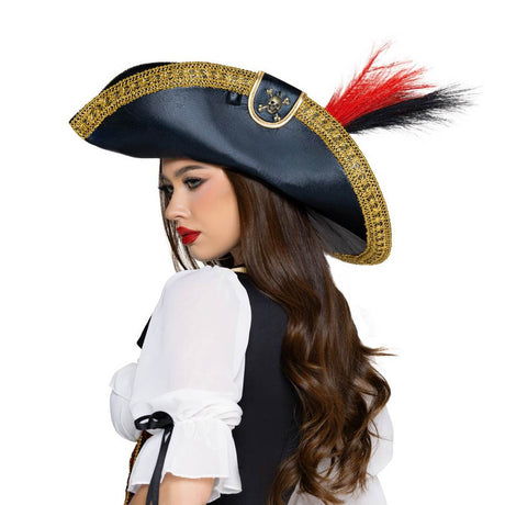 Chapeau de pirate orné d'une tête de mort