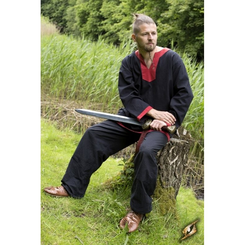 Epic Armoury LARP Tunic 300710L-tunic-black-and-red-2