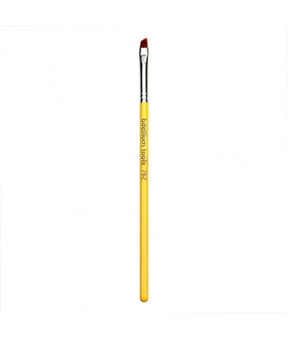 Studio 762 Small Angle Brush