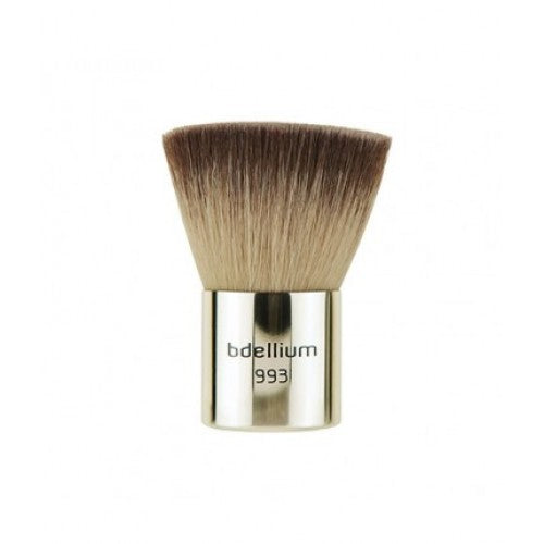 Studio 993 Flat Top Kabuki brush